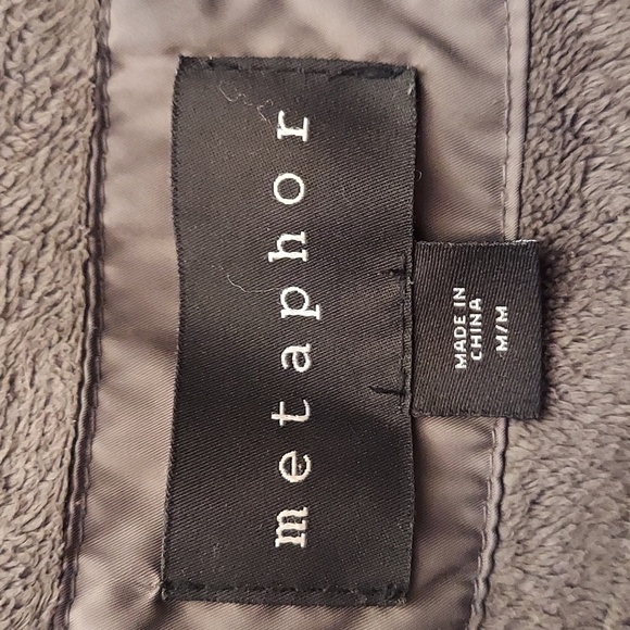 METAPHOR Hooded Zippered Puff Jacket - Picture 14 of 16